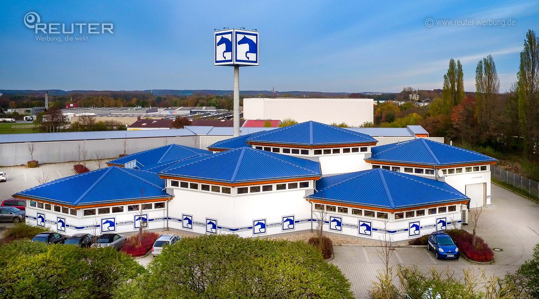 Foto: Architekturfotos Aerials von REUTER - Beispiel, Kunde: KRÄMER Mega-Stores / REUTER - Shooting vor Ort aus der Luft